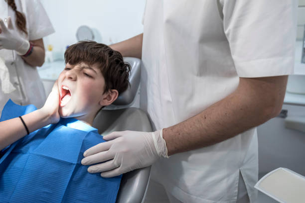 Best Emergency Tooth Extraction in Aspen Hill, MD